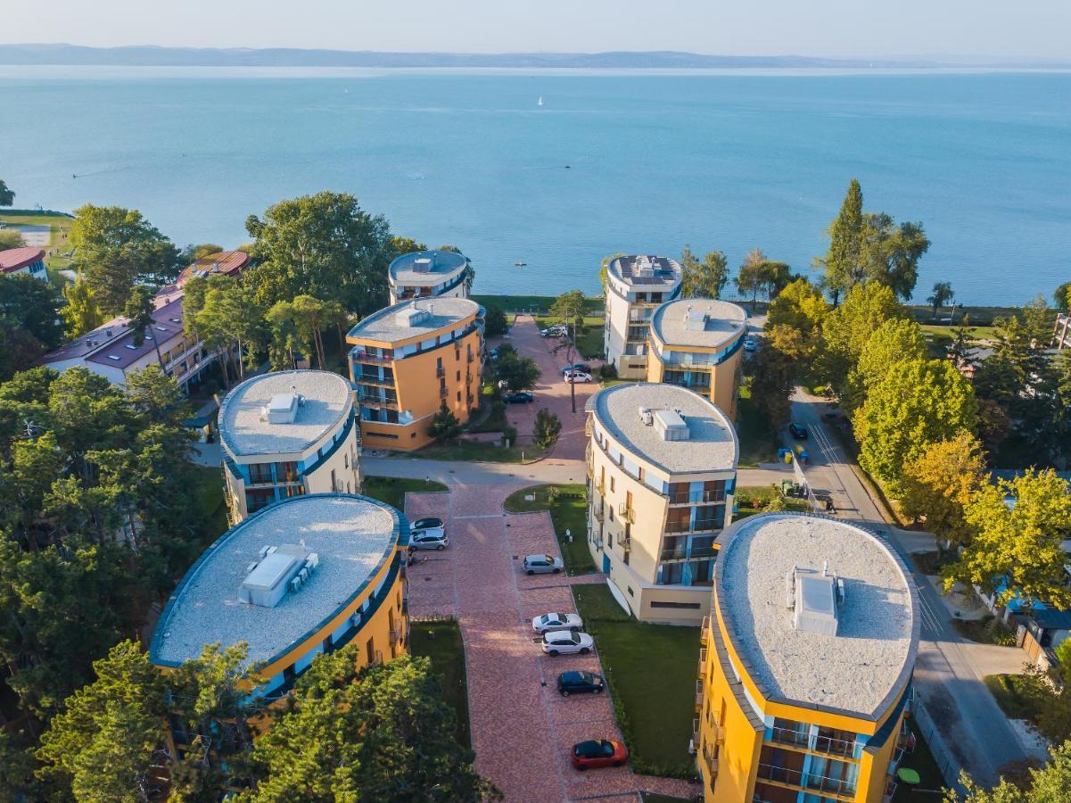 Vip Panorama Luxury Apartment Siófok Exteriér fotografie